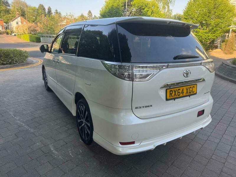 Toyota Estima Petrol #4
