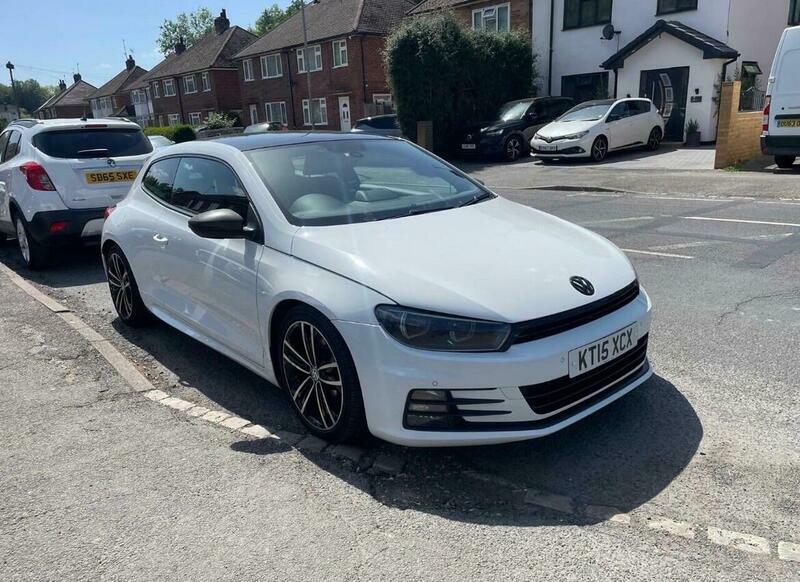 Volkswagen Scirocco 2.0 Tdi Bluemotion Tech White #2