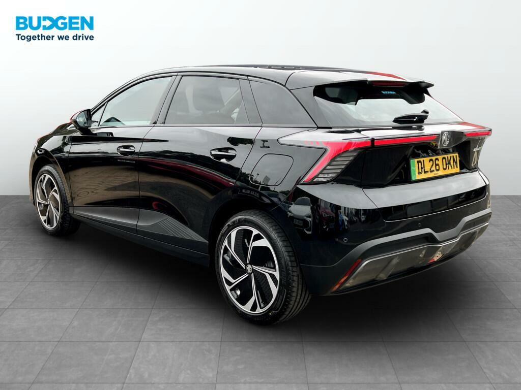 MG MG4 64Kwh Premium Long Range DL26OKN Black #4