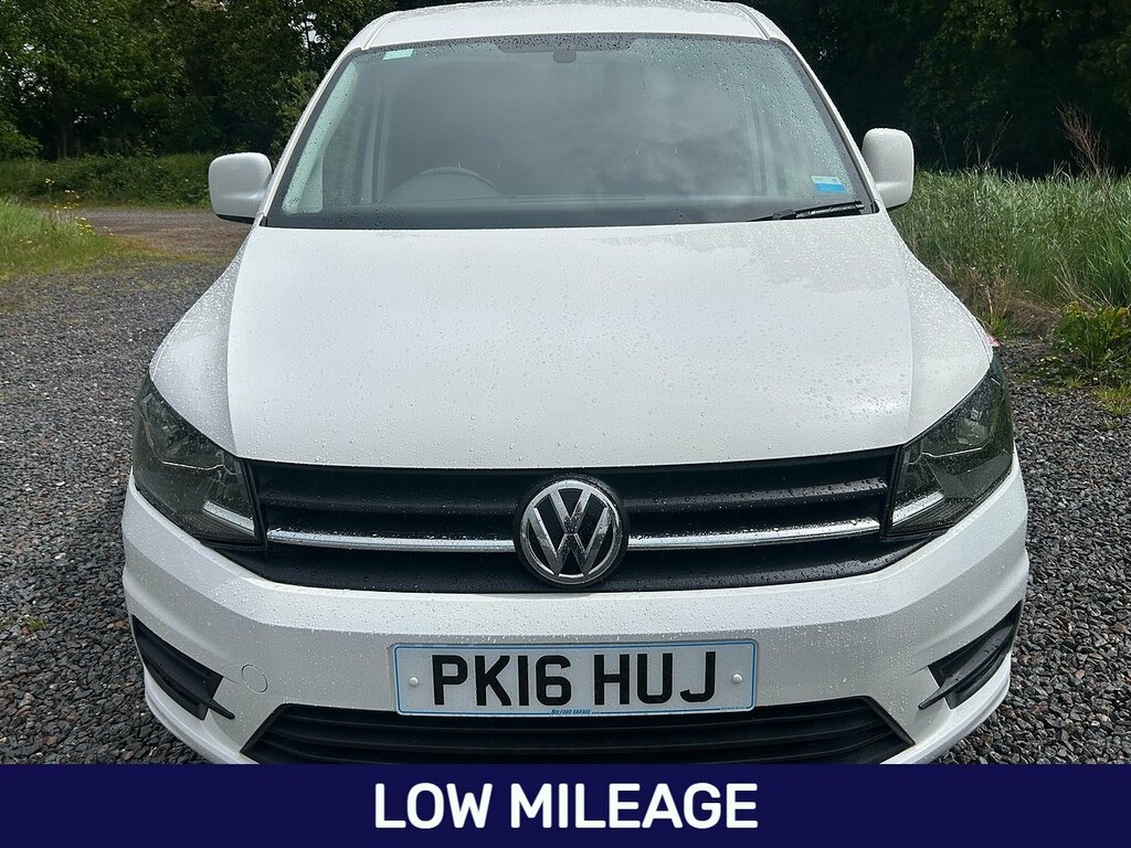 Volkswagen Caddy Maxi Tdi C20 Bluemotion Tech Highline White #4