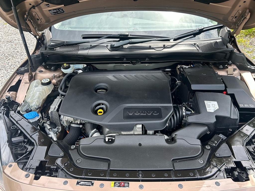 Volvo V40 Cross Country D2 Lux Nav #6