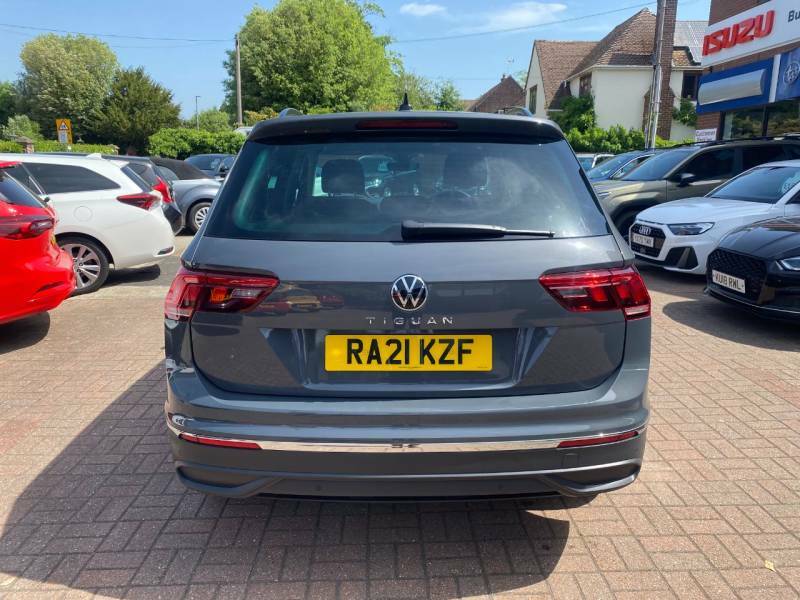 Volkswagen Tiguan 1.5 Tsi 150 Active Dsg - 2021 21 RA21KZF Grey #4