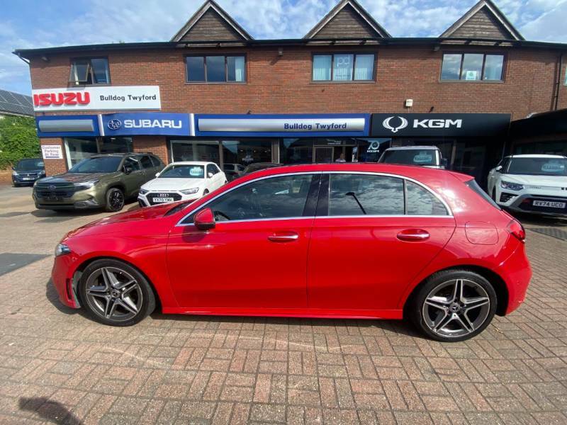 Mercedes-Benz A Class A180d Amg Line Premium Plus - 2018 68 MM68ETD Red #2