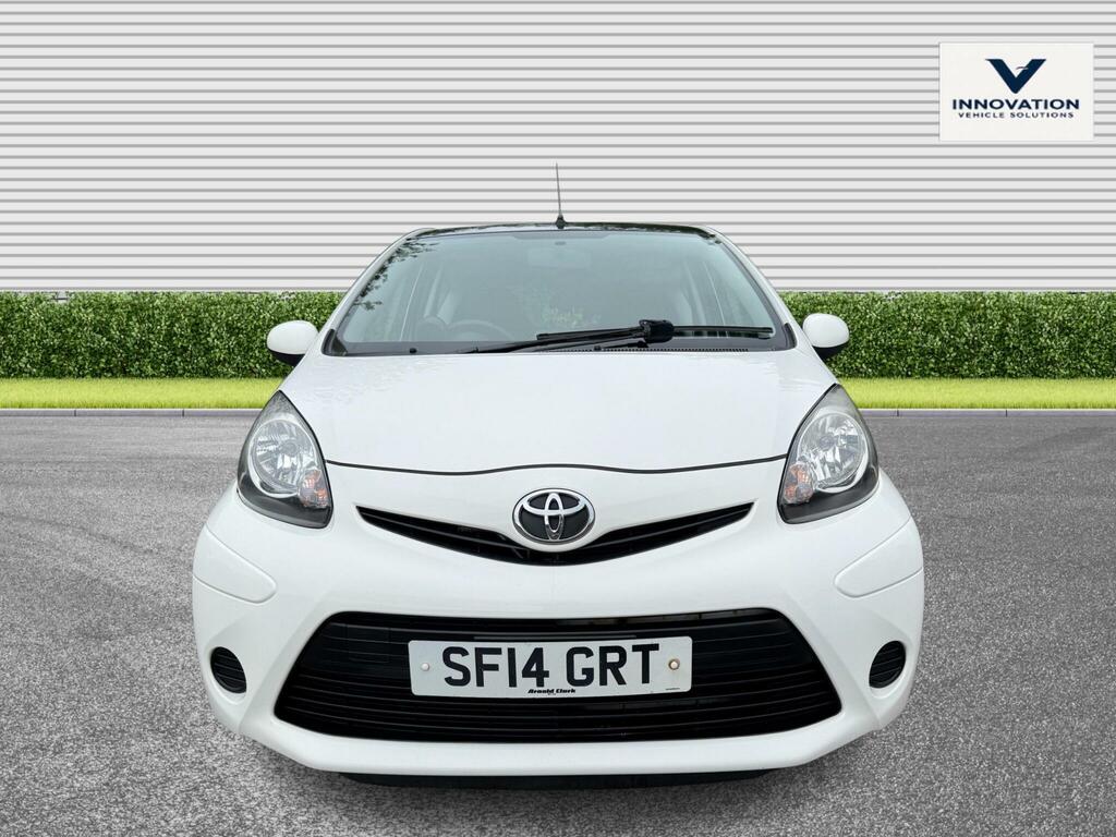 Toyota Aygo 1.0 Vvt-i Move Euro 5 SF14GRT White #2