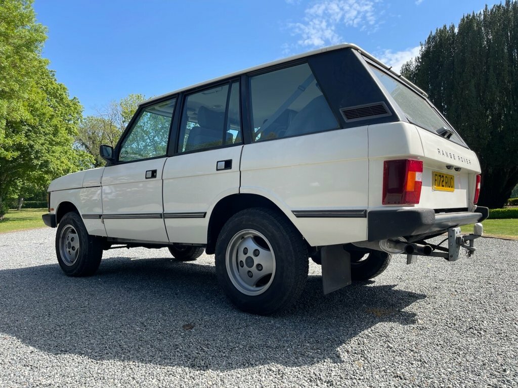 Rover  Estate White #9