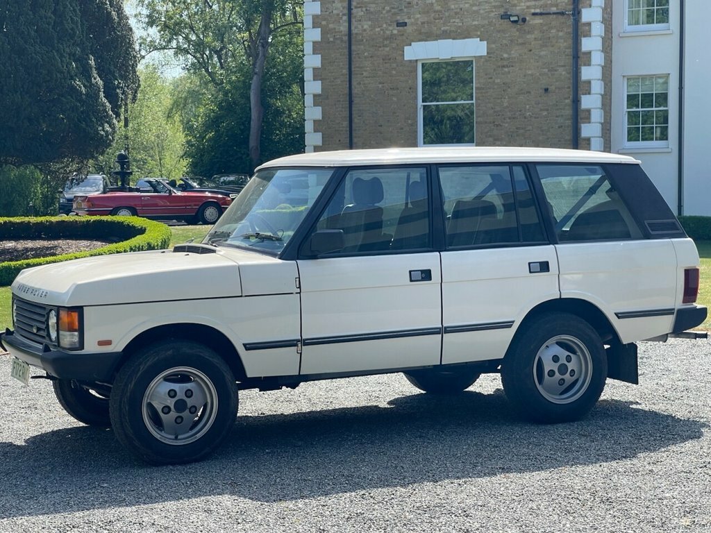 Rover  Estate White #7