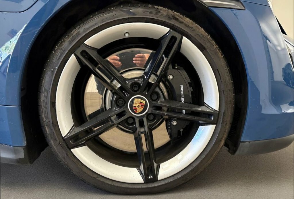 Porsche Taycan Saloon FM21DXT Blue #6