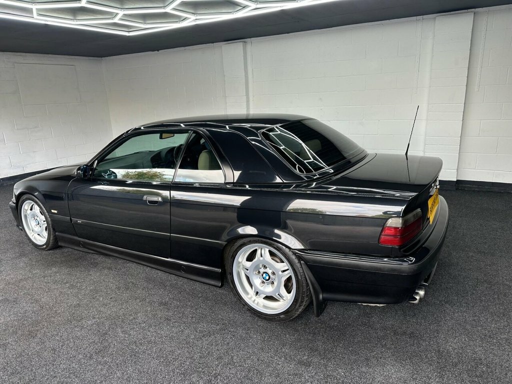 BMW M3 3.2L Evolution Black #4