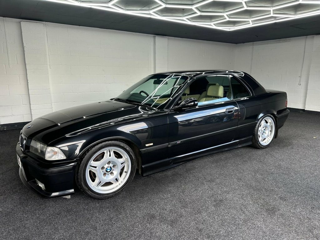 BMW M3 3.2L Evolution Black #2