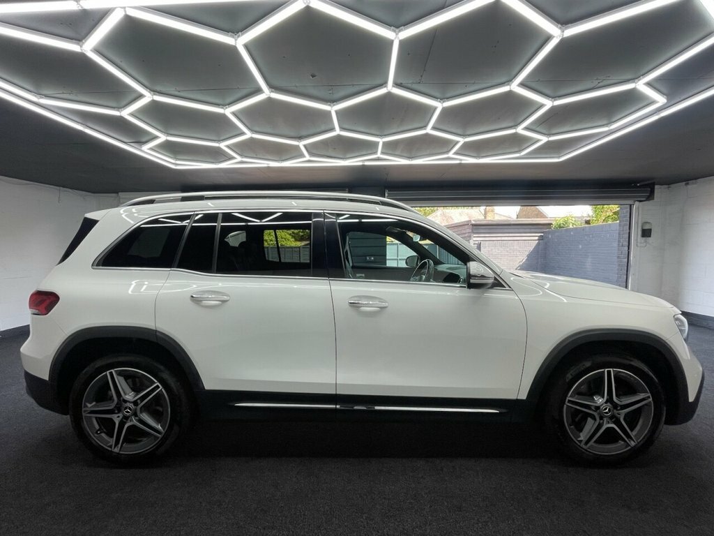 Mercedes-Benz GLB Class 1.3L Amg Line White #3