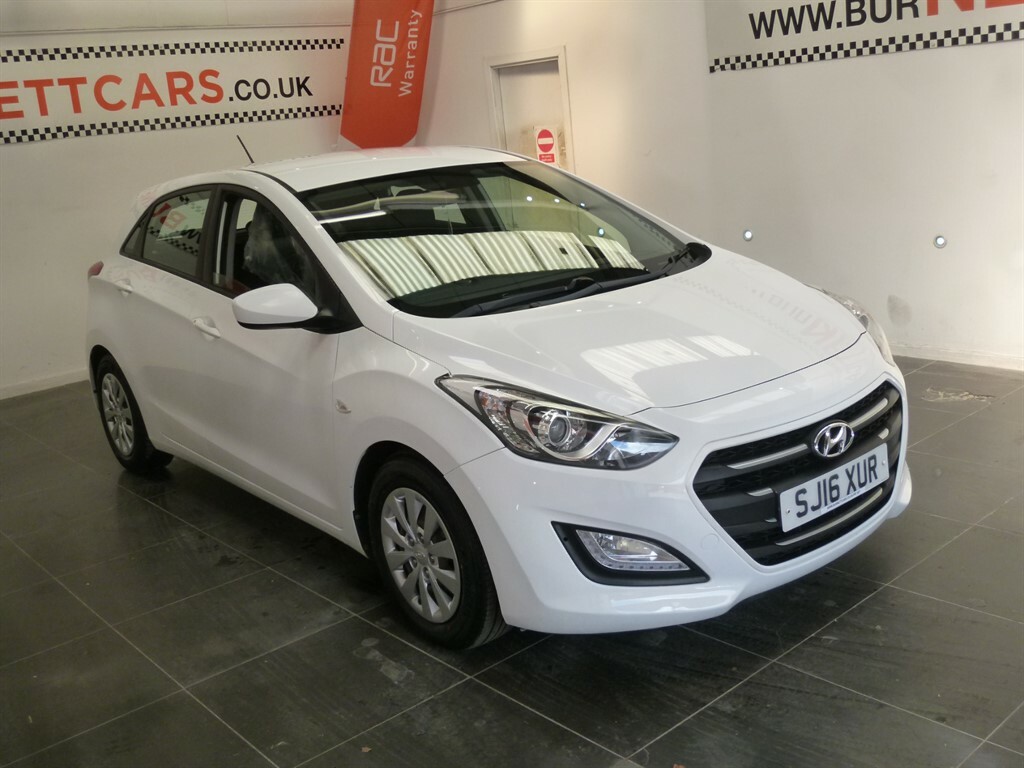Hyundai I30 Crdi S Blue Drive White #3