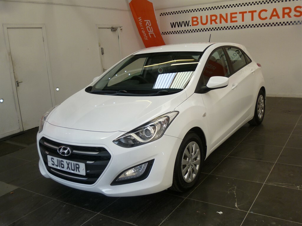 Hyundai I30 Crdi S Blue Drive White #4