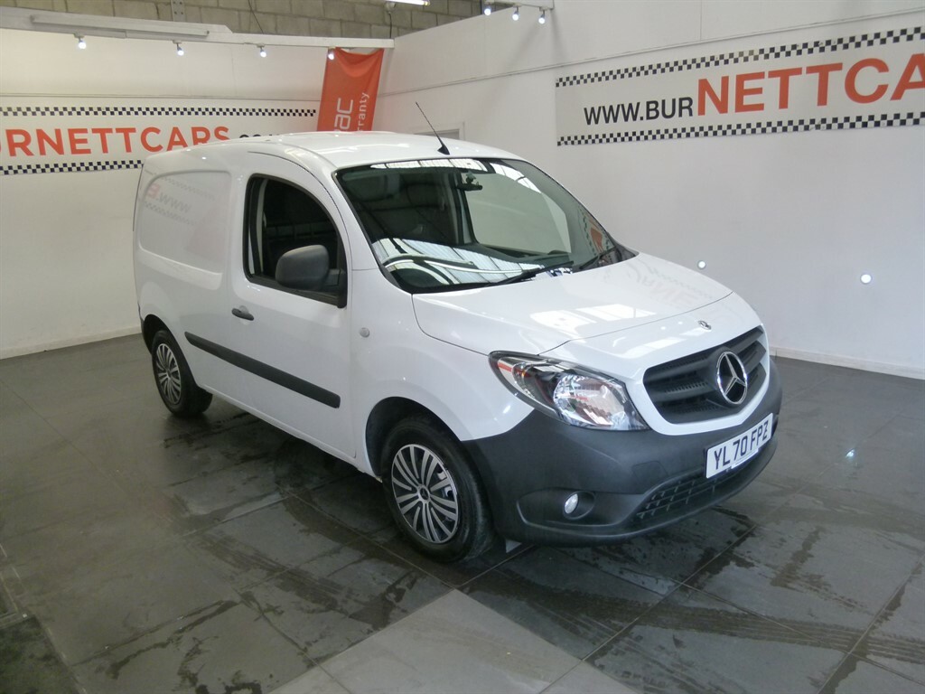 Mercedes-Benz CITAN 109Cdi Pure L2 YL70FPZ White #3