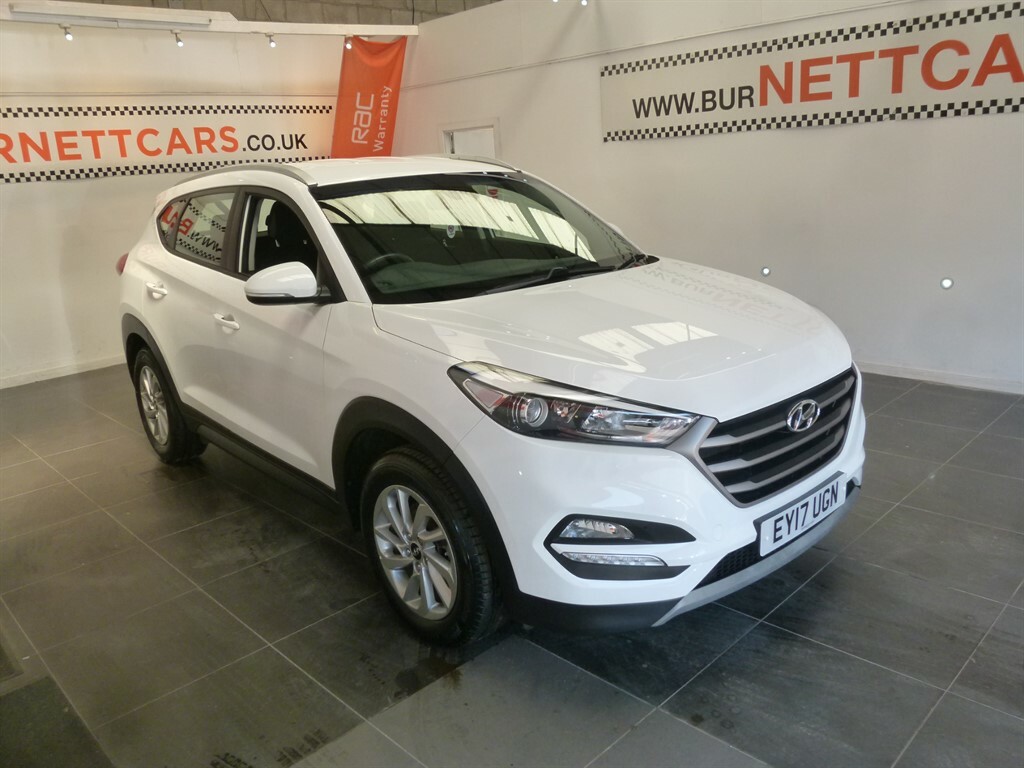 Hyundai Tucson Crdi Se Nav Blue Drive EY17UGN White #3