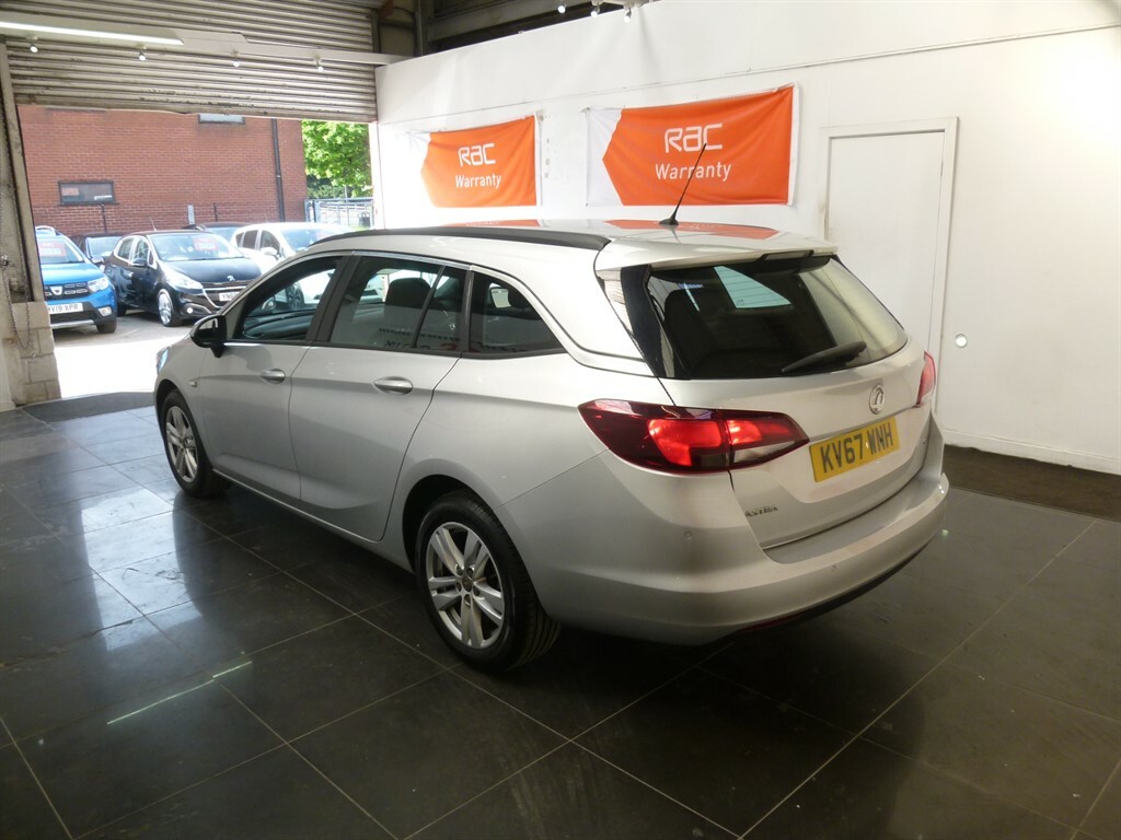 Vauxhall Astra Design Cdti KV67WNH Silver #6
