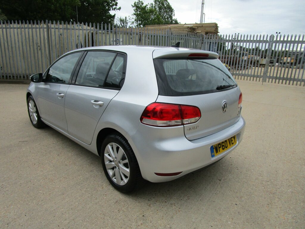 Volkswagen Golf 1.6 Tdi Bluemotion Tech Match Hatchback WP60VEY Silver #2