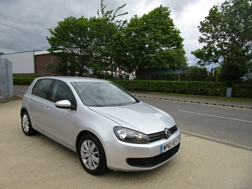 Volkswagen Golf 1.6 Tdi Bluemotion Tech Match Hatchback Silver