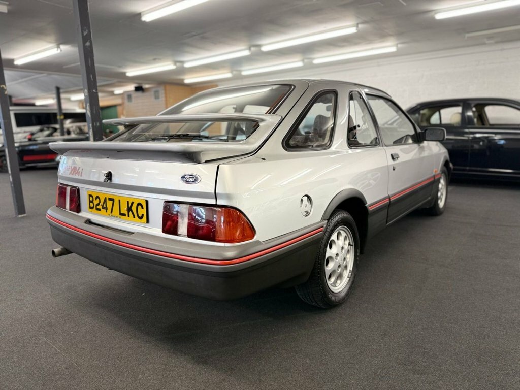 Ford Sierra Gl 1.6 Gl Silver #9