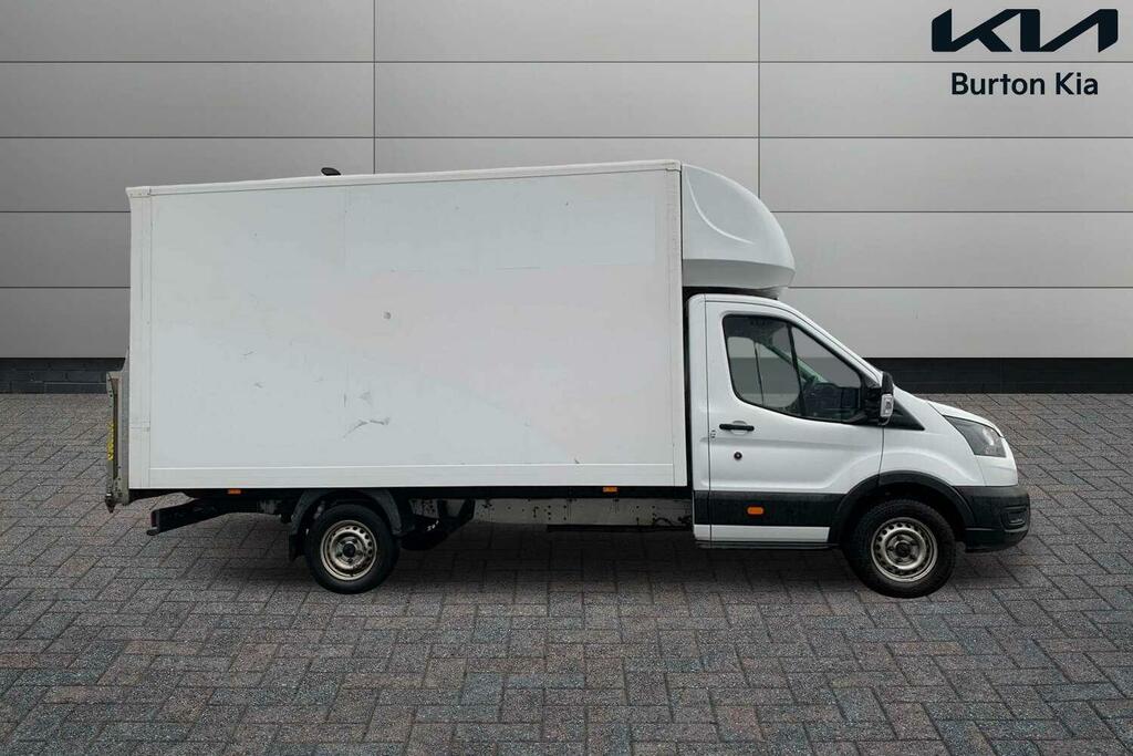 Ford Transit Custom Ford Transit 2.0 350 Ecoblue Leader Luton Dies LD72FZR White #2