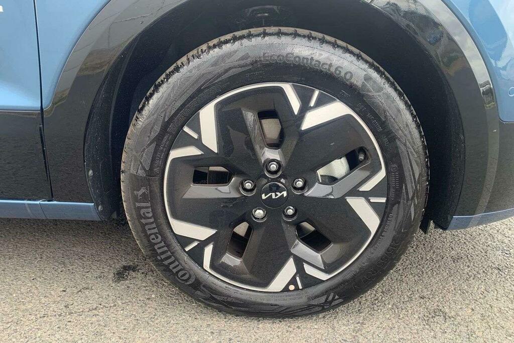 Kia e-Niro 64.8Kwh 4 Suv 201 Bhp FL25TFN Blue #6