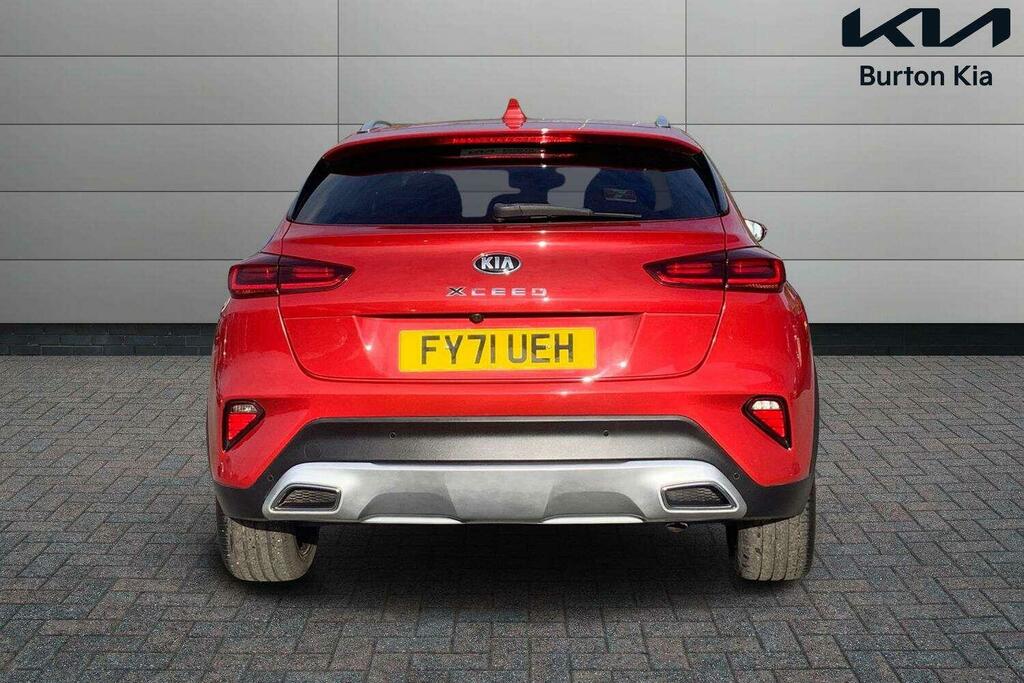 Kia Xceed 1.5 T-gdi 3 Suv Euro 6 Ss 15 FY71UEH Red #4