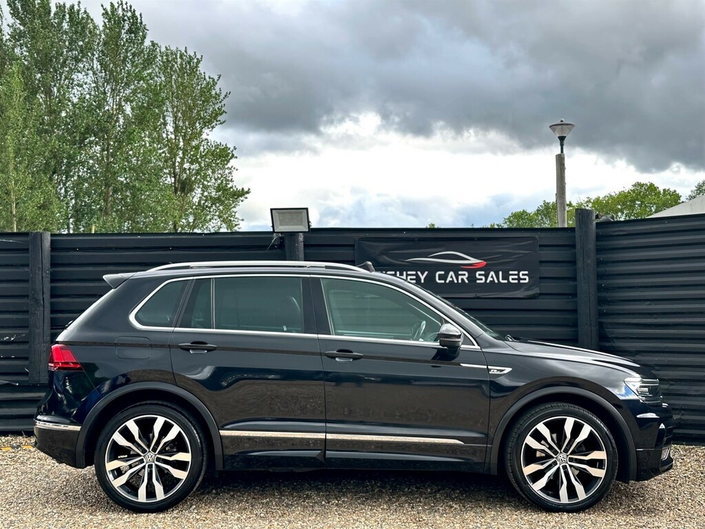 Volkswagen Tiguan 2.0 Tdi R-line Dsg Euro 6 Ss ML69GOC  #2