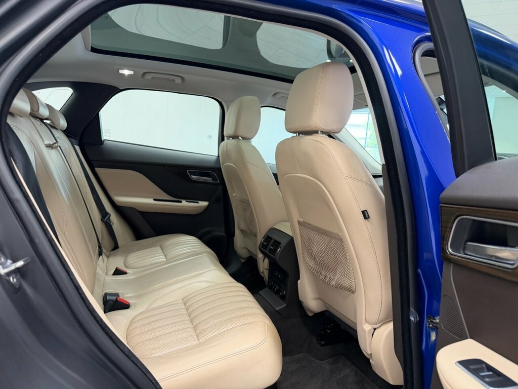 Jaguar F-Pace 2L Portfolio Blue #2