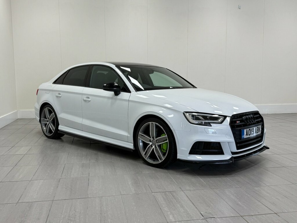 Audi S3 2L Black Edition AO19ABN White #4