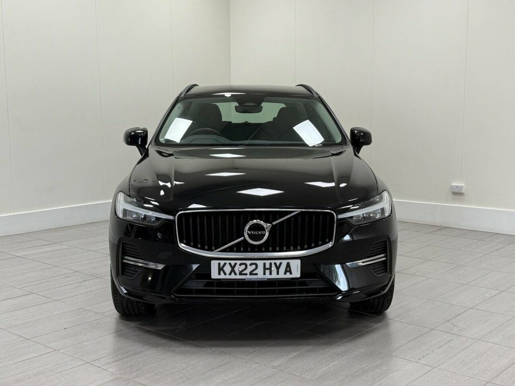 Volvo XC60 2L Momentum KX22HYA Black #5