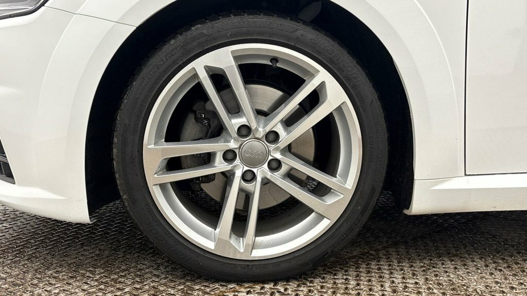 Audi TT 2L Sport BT72GYZ White #3