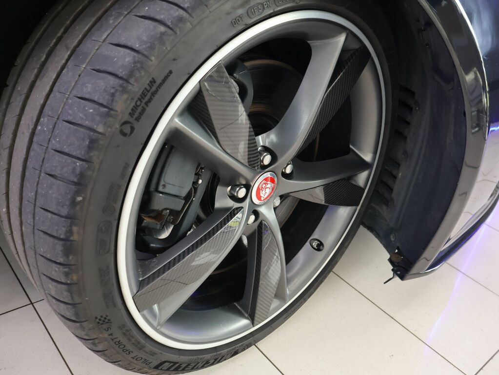 Jaguar F-Type 2017 3.0 V6 R-dynamic Coupe Euro 6 AE67APK Black #4