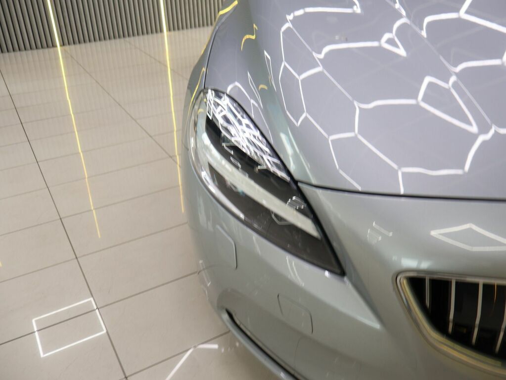 Volvo V40 2017 2.0 D2 Inscription Hatchback Manua KR67JWC Silver #6