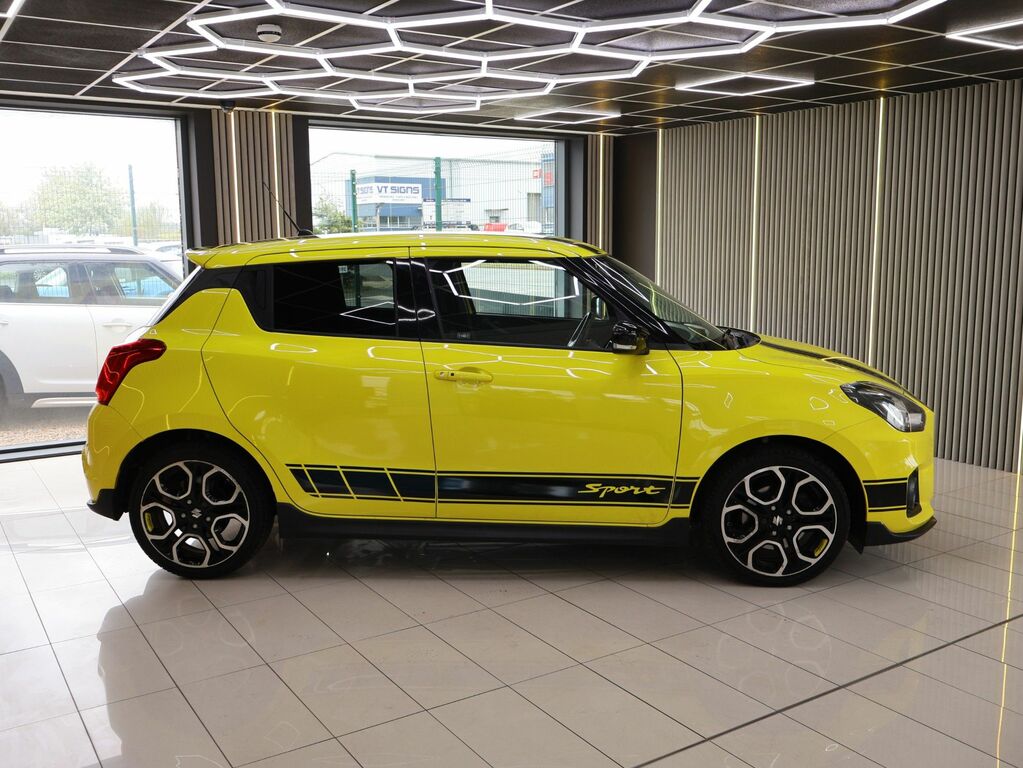 Suzuki Swift 2018 1.4 Boosterjet Sport Hatchback Man Yellow #2