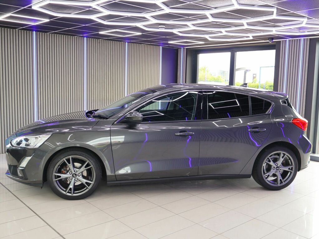Ford Focus 2019 1.5 Ecoblue Titanium Hatchback Man CP19PFJ Grey #3