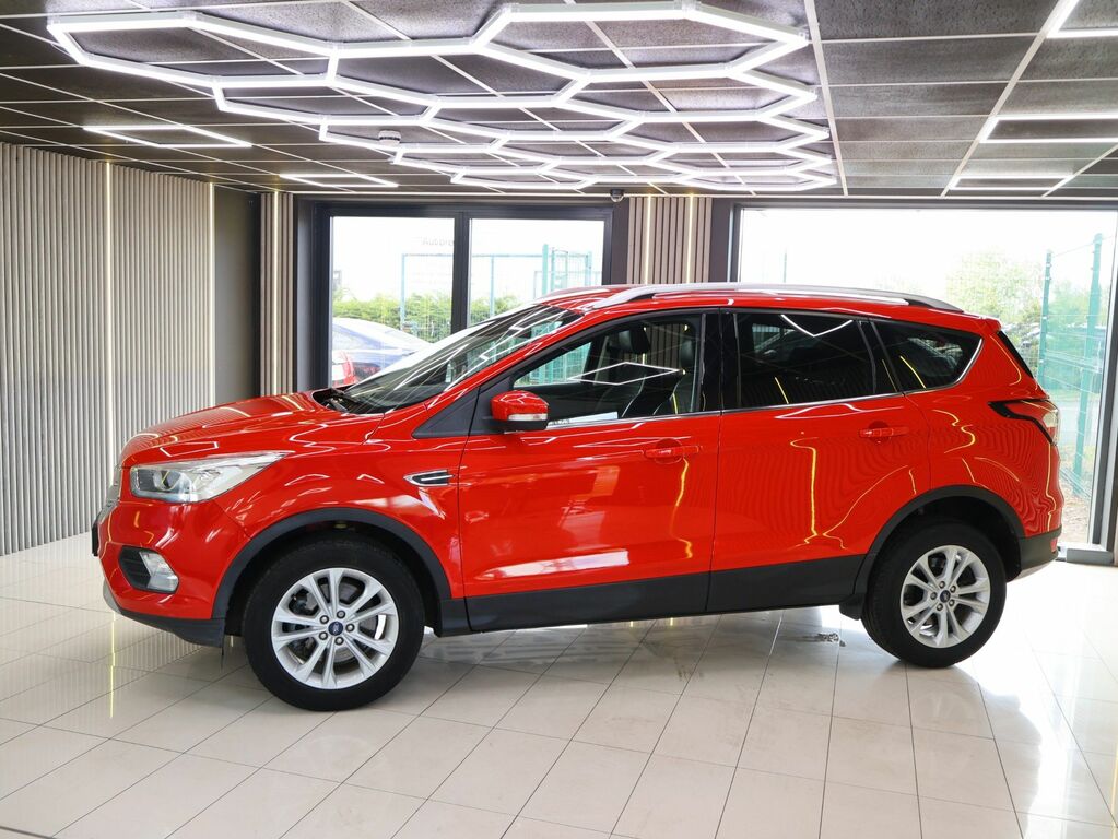 Ford Kuga 2018 1.5 Tdci Titanium Suv Euro GD18OYC Red #4