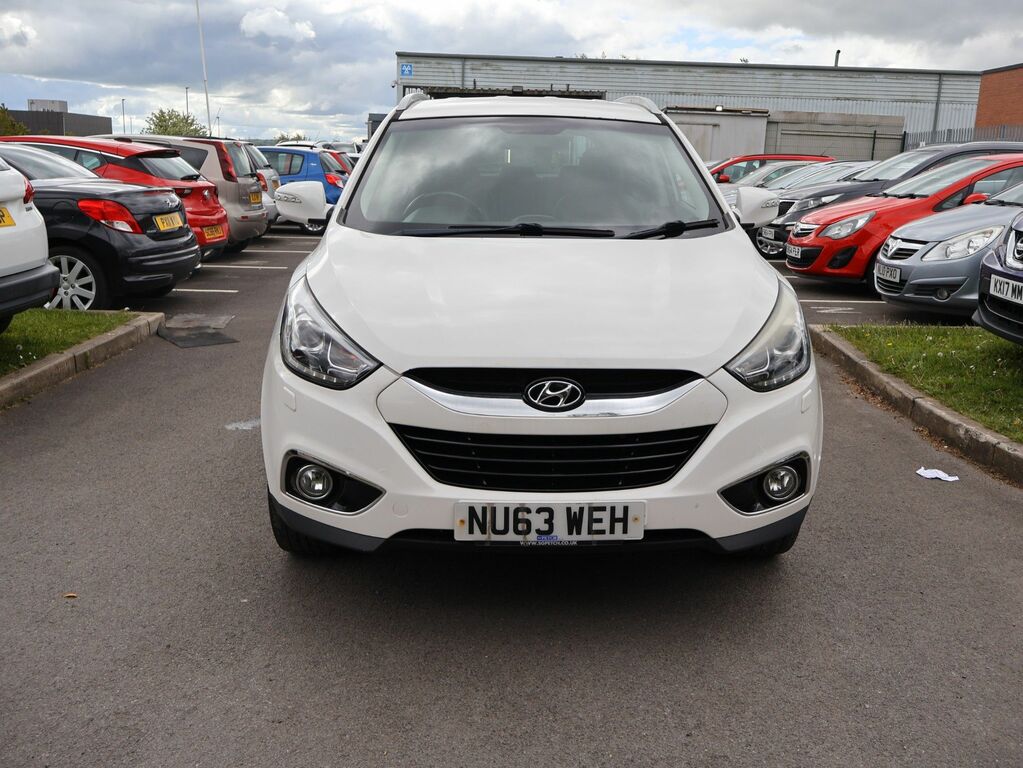 Hyundai Ix35 2013 1.7 Crdi Premium Suv Euro 5 NU63WEH White #2