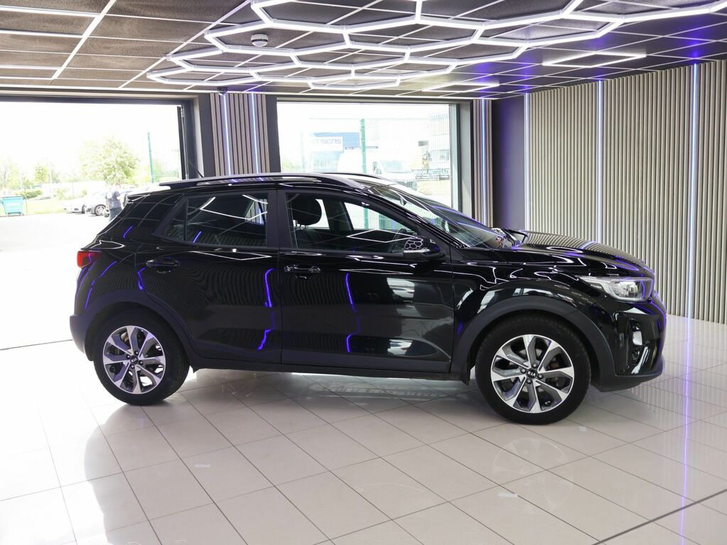 Kia Stonic 2019 1.4 2 Suv Euro 6 Ss 98 ST69XFH Black #4
