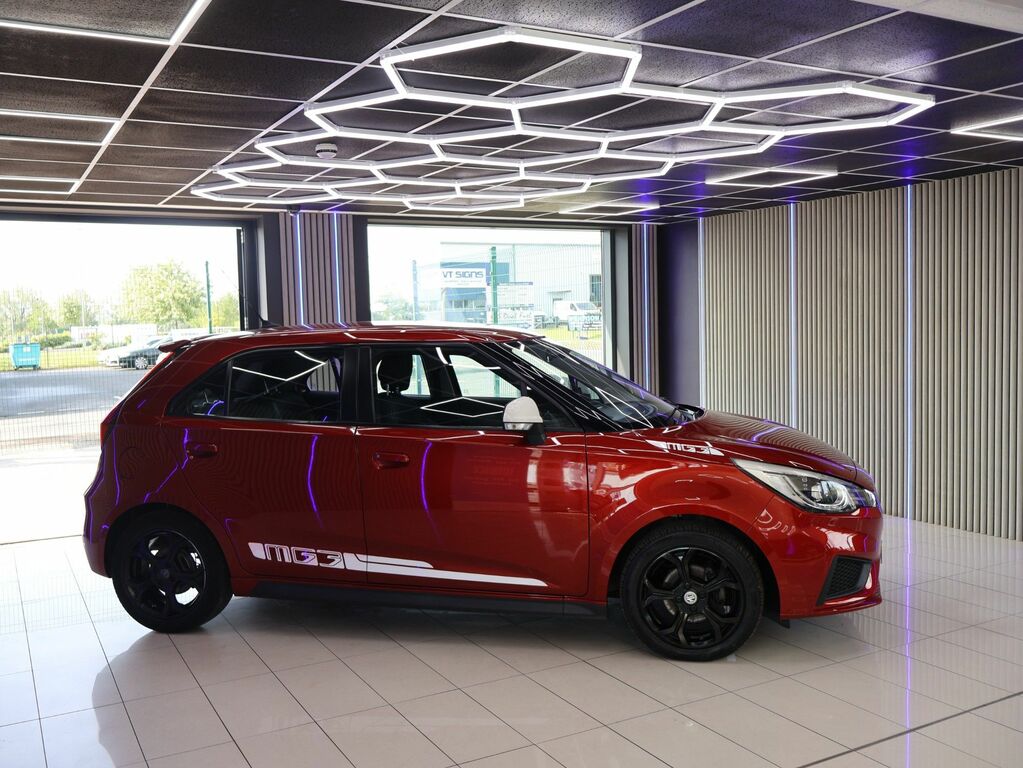 MG MG3 2020 1.5 Vti-tech Excite Hatchback Manu Red