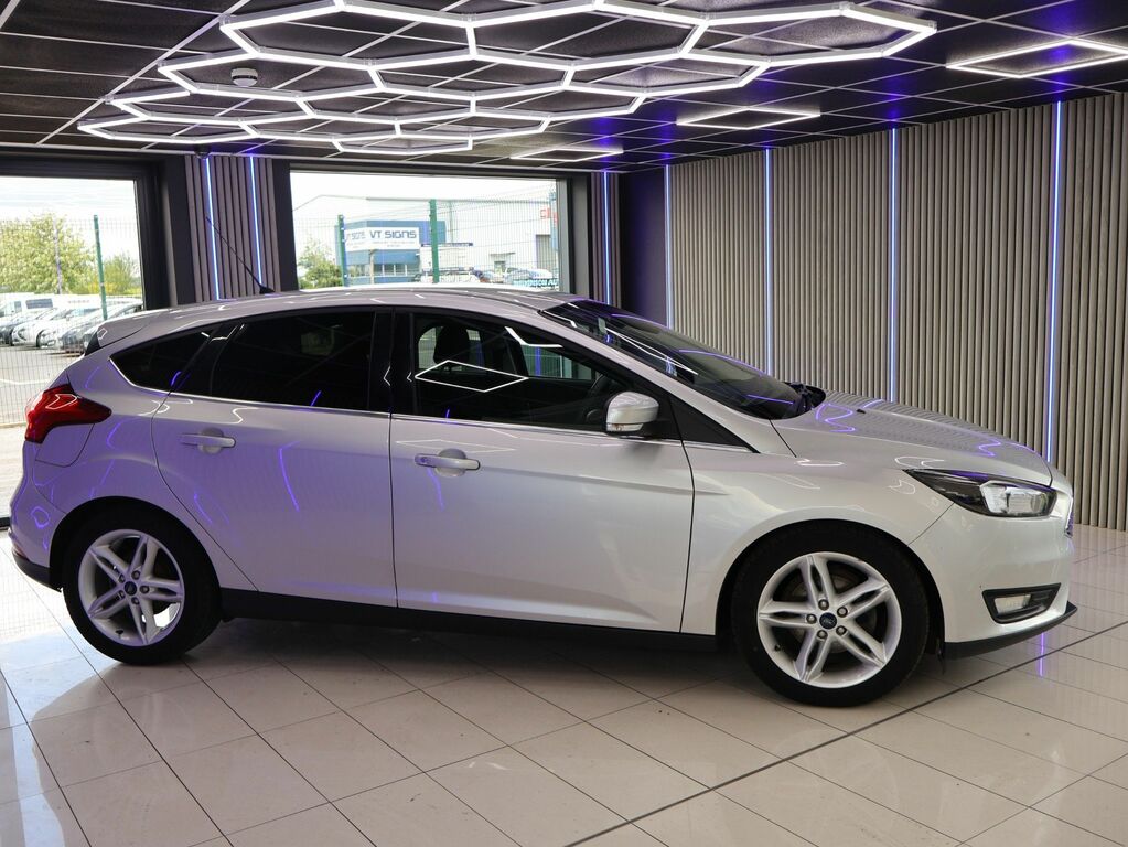 Ford Focus 2015 1.5 Tdci Zetec Hatchback Eu FP65JUV Silver #4