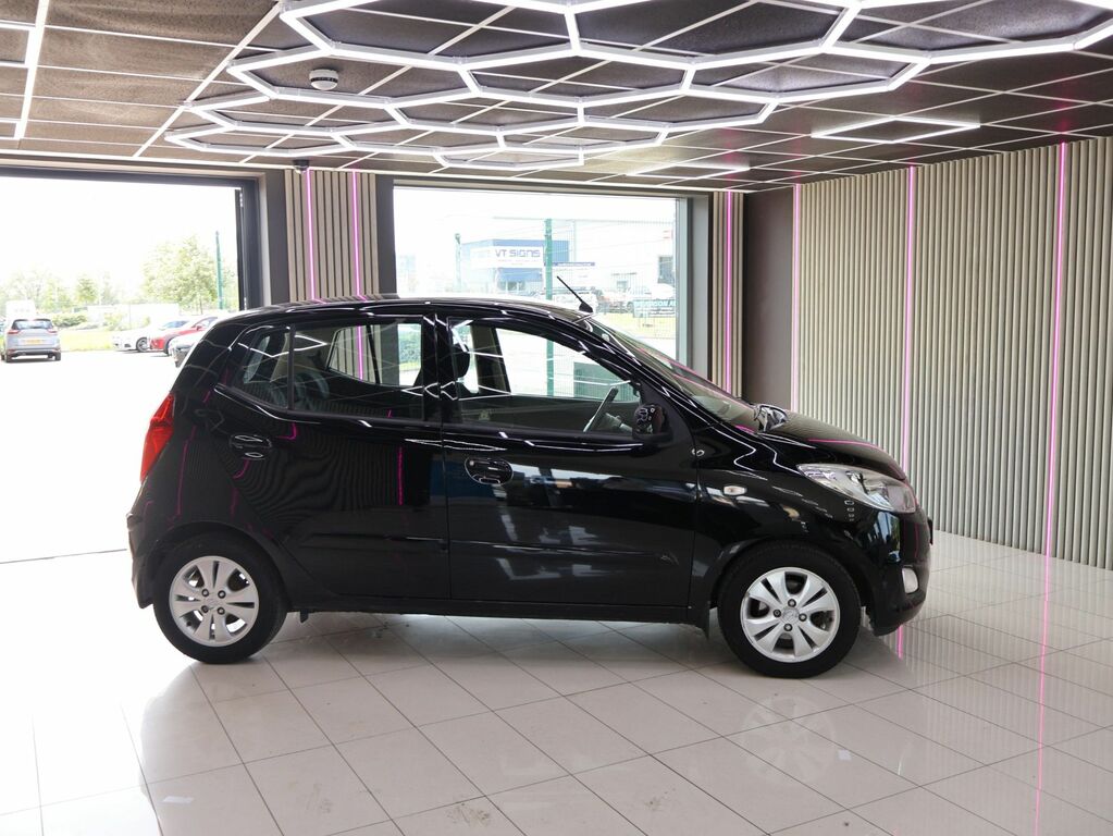 Hyundai I10 2011 1.2 Active Hatchback Euro 5 Black #2
