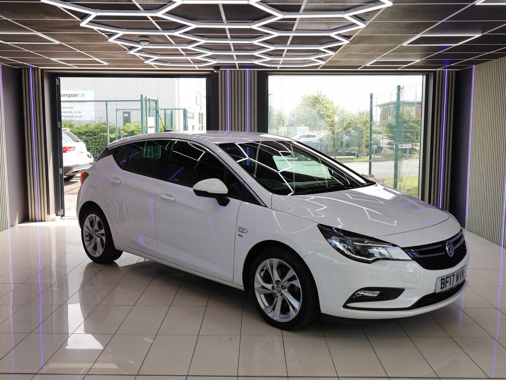Vauxhall Astra 2017 1.6I Turbo Sri Hatchback Eu White