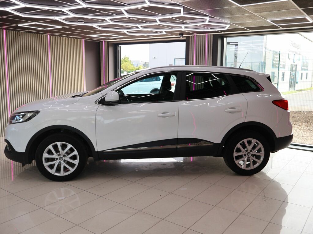 Renault Kadjar 2016 1.5 Dci Dynamique Nav Suv E CN66LNV White #4