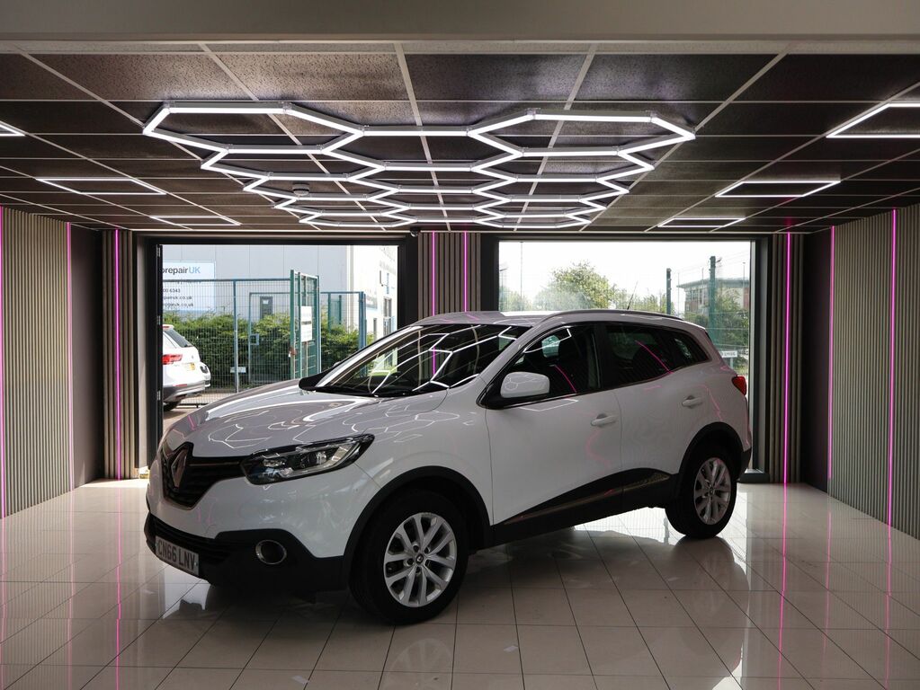 Renault Kadjar 2016 1.5 Dci Dynamique Nav Suv E CN66LNV White #2