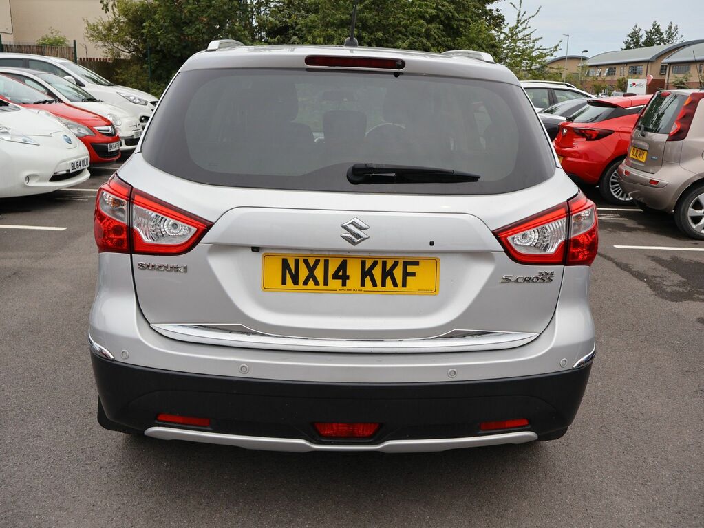 Suzuki SX4 S Cross Suv White #22