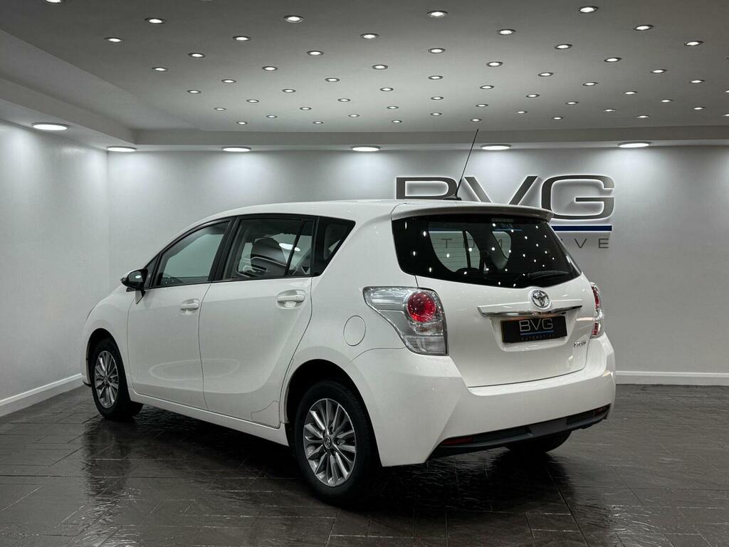 Toyota Verso 1.8 V-matic Icon Multidrive S Euro 6 7 Seat White #5