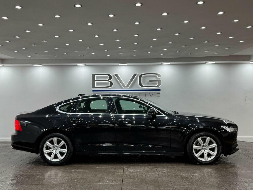 Volvo S90 Saloon 2.0 D4 Momentum Plus Euro 6 Ss YV19OJR Black #4