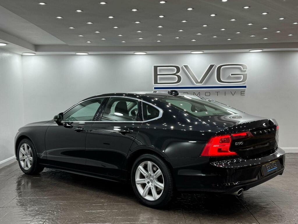 Volvo S90 Saloon 2.0 D4 Momentum Plus Euro 6 Ss YV19OJR Black #6