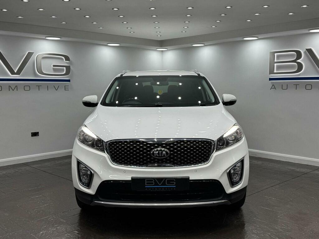 Kia Sorento Suv 2.2 Crdi Kx-2 Awd Euro 6 Ss 201515 P700DYS White #2