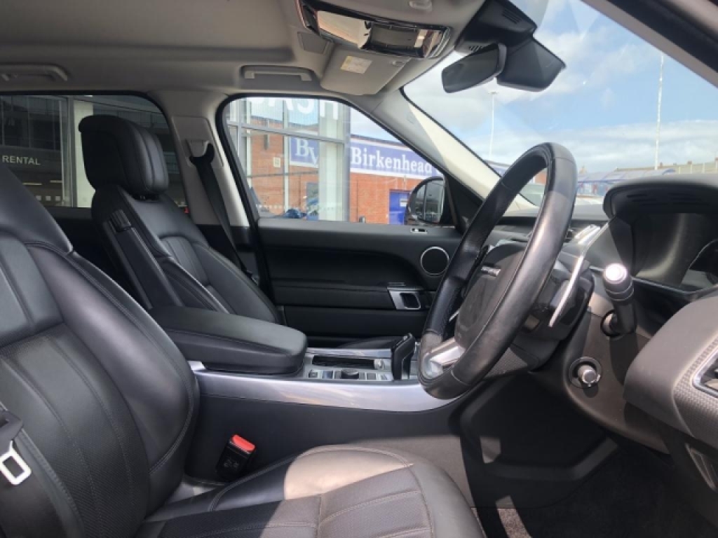 Land Rover Range Rover Sport Estate 3.0 Hse Dynamic Mhev KJ21JHE Black #4