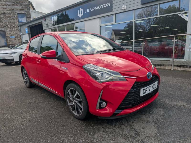 Toyota Yaris 1.5 Hybrid Excel Cvt - 2017 17 Red